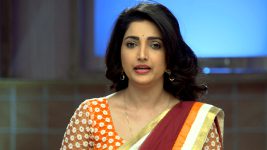 Badi Door Se Aaye Hain S01E629 Varsha Ka Affair Full Episode