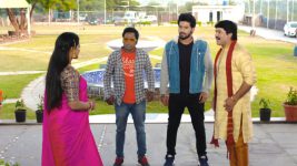 Aame Katha S01E48 Venkat visits Rajamahal Full Episode