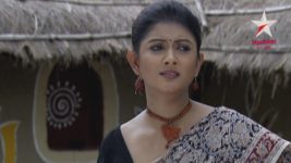 Aanchol S01E38 Neela gifts a saree to Bhadu Full Episode
