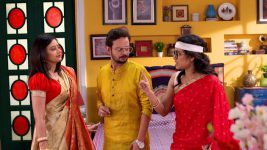 Aay Tobe Sohochori S01E334 Debina, Barfi's New Move Full Episode