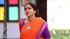 Aayutha Ezhuthu S01E162 Kaliammal Confronts Bose Full Episode