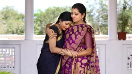 Aayutha Ezhuthu S01E179 Indra and Janaki Reunite Full Episode