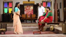 Aayutha Ezhuthu S01E242 Indra Expresses Her Gratitude Full Episode
