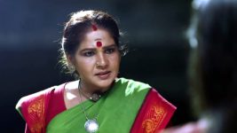 Aayutha Ezhuthu S01E47 Indra Confronts Kaliammal Full Episode