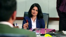 Aboli (star pravah) S01E41 Vishwas Hires a New Lawyer Full Episode