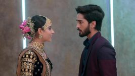 Adhe Kangal S01E401 Ansh Traps Piya Full Episode