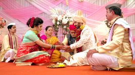 Ajunhi Barsat Aahe S01E123 Adi And Meera's Wedding Full Episode