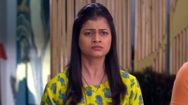 Ajunhi Barsat Aahe S01E159 Manu Feels Hateful Full Episode