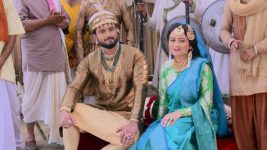 Ami Sirajer Begum S01E104 Siraj, Lutfa Visit Meena Bazar Full Episode