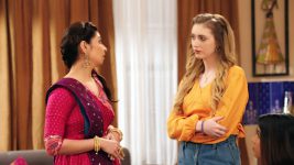 Anandiba Aur Emily S01E102 Emily Devises a Plan Full Episode