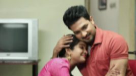 Aranamanai Kili S01E322 Arjun Comforts Jaanu Full Episode
