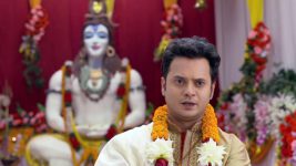Ardhangini S01E16 Umapati Looks for Ishwari Full Episode