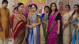 Ardhangini S01E31 Chitra Meets Ishwari Full Episode
