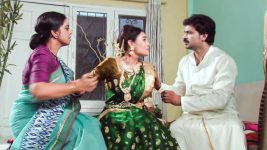 Ashta Chamma S10E37 Aditya Saves Madhura Full Episode