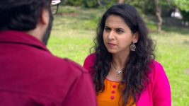 Assa Maher Nako Ga Bai S01E10 Who Is Nisha, Asks Sakhi? Full Episode