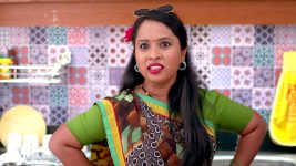 Assa Maher Nako Ga Bai S01E67 Kunal Flirts With Malu Full Episode