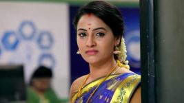 Avalum Naanum S01E32 Thiya and Nila's Trying Times Full Episode