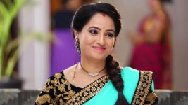 Avalum Naanum S01E347 Praveen, Thiya Go on a Date Full Episode