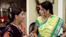 Baa Bahoo Aur Baby S01E13 Praveena Taunts Meenakshi Full Episode