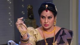 Bangaru Panjaram S01E52 Raja Babu Questions Mahalakshmi Full Episode