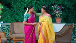 Bangaru Panjaram S01E550 Mahalakshmi Makes a Plea Full Episode