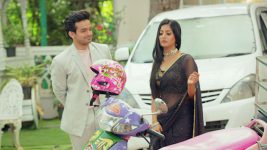 Banni Chow Home Delivery S01E134 Banni, Yuvan Get Attacked Full Episode