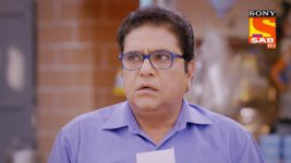 Beechwale-Bapu Dekh Raha hai S01E100 Rift In Bapu Sadan Full Episode