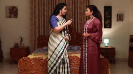Bharathi Kannamma S01E949 Sharmila Questions Venba Full Episode