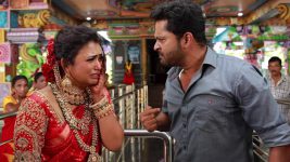 Bharathi Kannamma S01E956 Barathi Bursts Out at Venba Full Episode