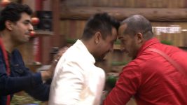 Bigg Boss (Colors tv) S08E101 30th January 2015 Full Episode