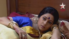 Bodhuboron S02E41 Jhilmil Hears Some Juicy News Full Episode