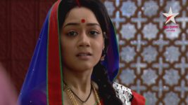 Bodhuboron S04E36 Who is the unexpected saviour? Full Episode