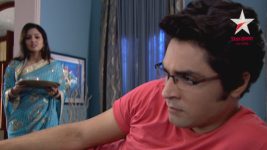Bodhuboron S07E44 Satyaki meets with an accident Full Episode