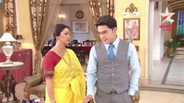 Bodhuboron S16E36 Indira slaps Satyaki Full Episode