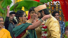 Chatriwali (Star Pravah) S01E389 Vikram, Madhura Remarry Full Episode