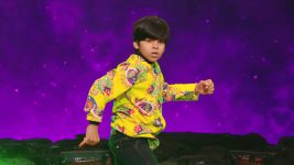 Dance Dance Junior (Star Jalsha) S02E09 Nilakash Stuns 'em All! Full Episode
