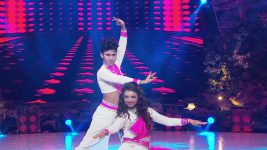Dance Dance Junior (Star Jalsha) S02E44 Breathtaking Act by Piyush Full Episode