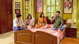 Desher Mati S01E294 Mukherjee's Jolly Plan Full Episode