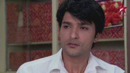 Diya Aur Baati Hum S01E70 Sooraj upsets Santosh Full Episode
