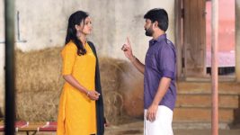 Eeramaana Rojaave S01E708 Vetri Warns Thaeni Full Episode