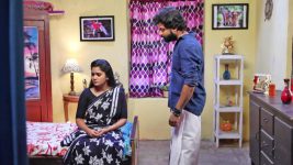 Eeramaana Rojaave S01E782 Pugazh, Akila's Plight Full Episode