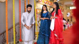 Eeramaana Rojaave S02E27 Kavya Apologises to Arjun Full Episode