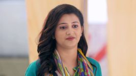 Ekhane Aakash Neel Season 2 S01E24 Hiya's Kind Act Full Episode