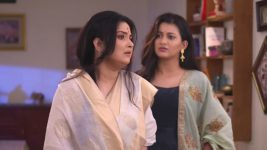 Ekhane Aakash Neel Season 2 S01E35 Hiya Questions Basobi Full Episode