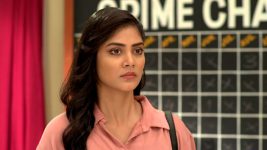 Ekka Dokka S01E53 Radhika's Request to the Police Full Episode