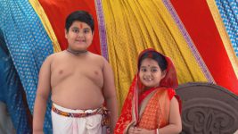Gopal Bhar S01E212 Gopal, Parvati Reunite Full Episode