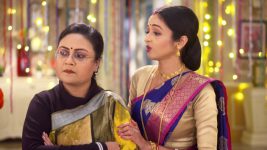 Gramer Rani Binapani S01E279 Bina Convinces Ishani Full Episode