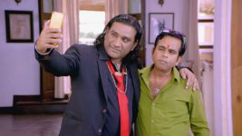 Har Shaakh Pe Ullu Baithaa Hai S01E118 Puttan's Selfie Problems Full Episode