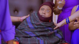 Har Shaakh Pe Ullu Baithaa Hai S01E18 Chaitu Suffers from Kuttamunia Full Episode