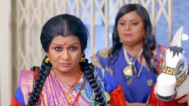 Ikyaavan S01E32 Leela Spies on Satya, Susheel Full Episode